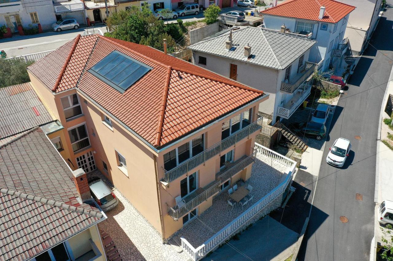 Moro Vrbnik Appartement Buitenkant foto