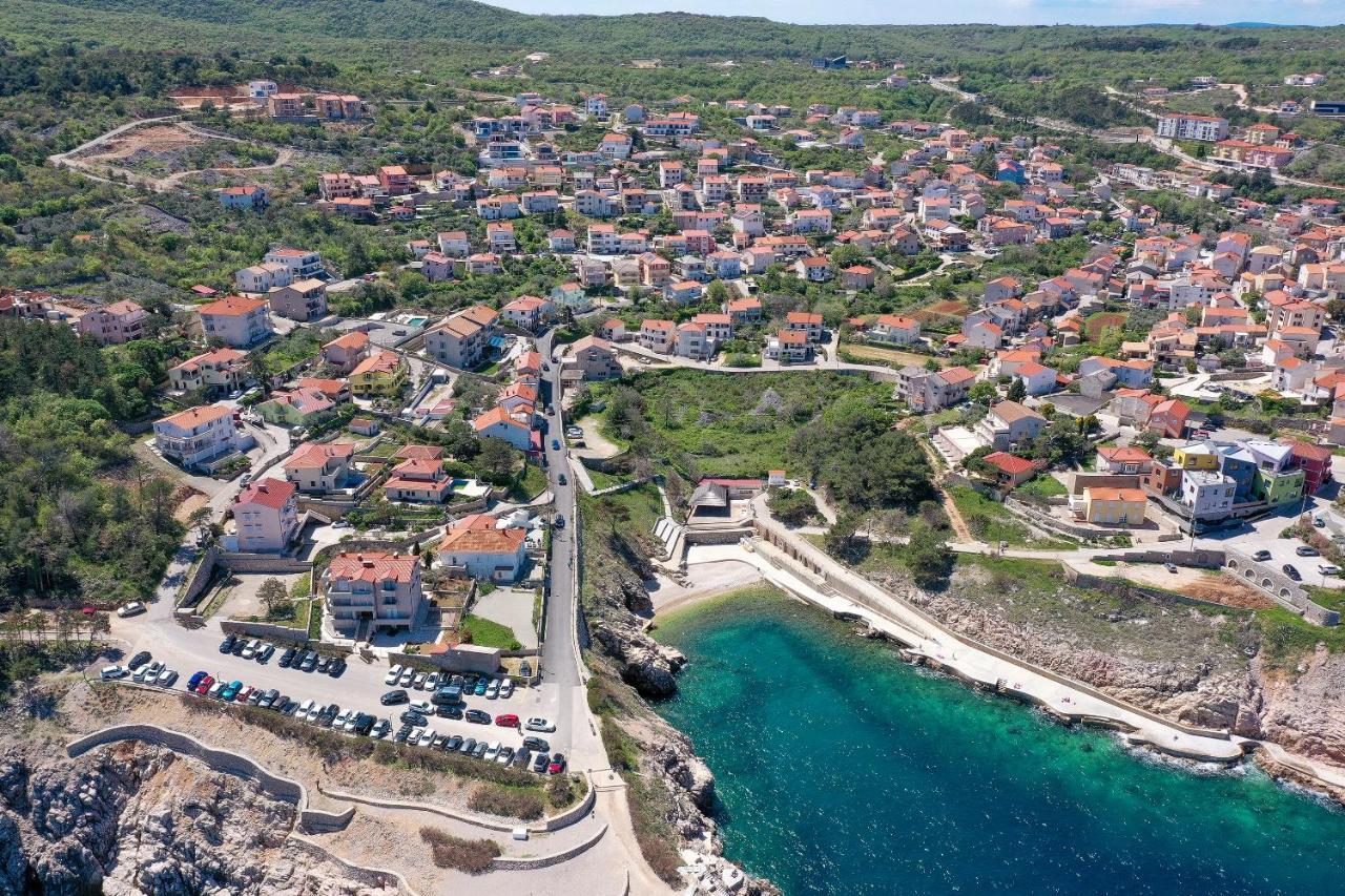 Moro Vrbnik Appartement Buitenkant foto