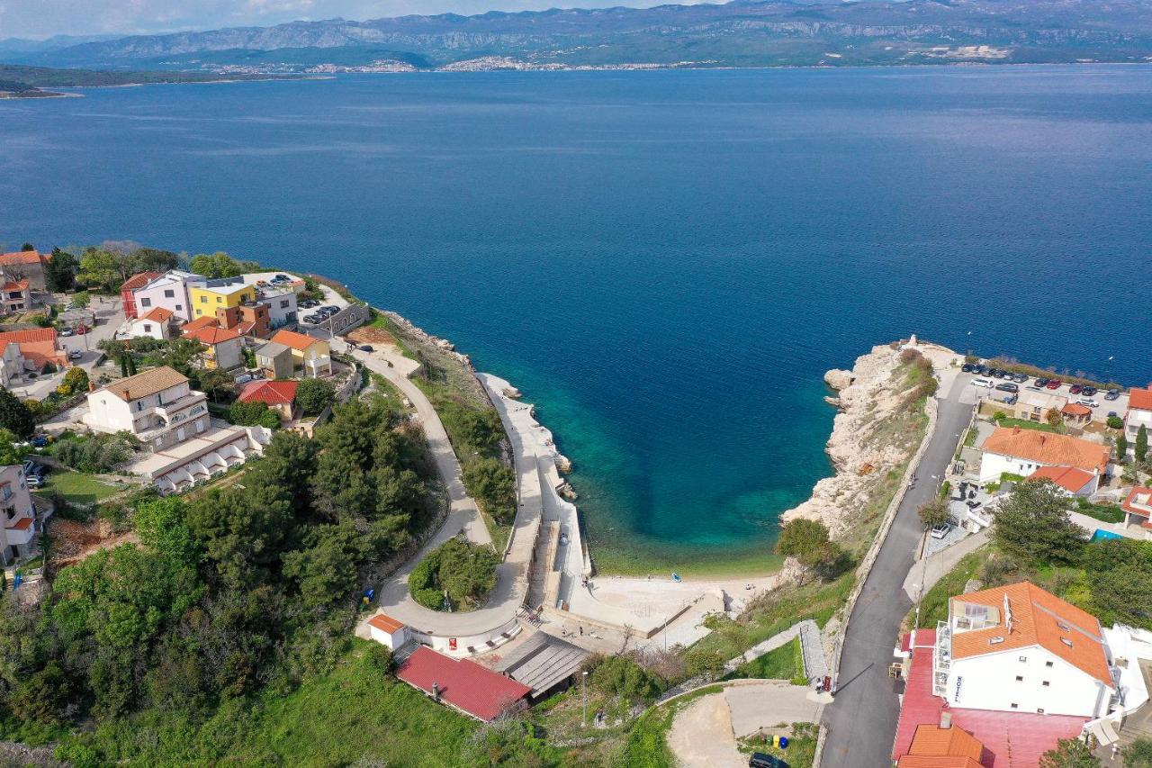 Moro Vrbnik Appartement Buitenkant foto