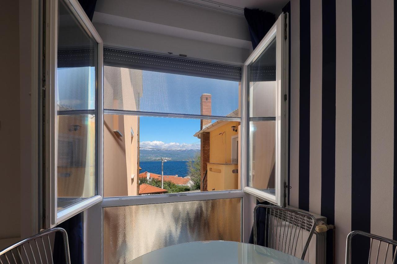 Moro Vrbnik Appartement Buitenkant foto